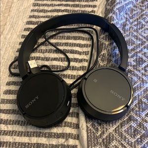 Sony  blue tooth headphones